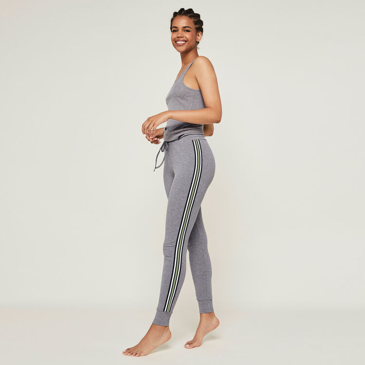 Pantalon jogging bandes laterales newazjiz Pantalon jogging bandes laterales newazjiz;