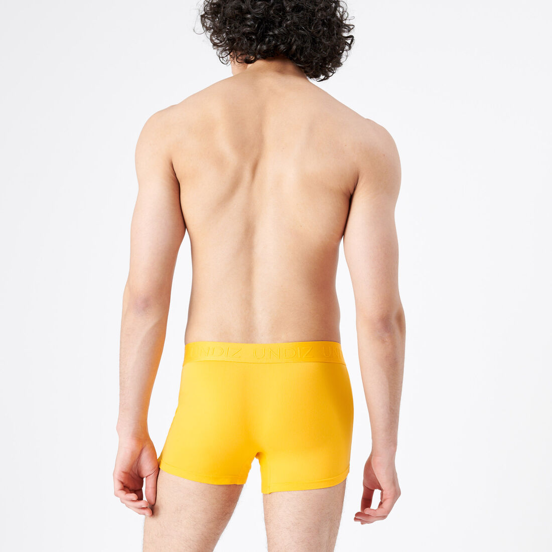 boxer uni en micro;