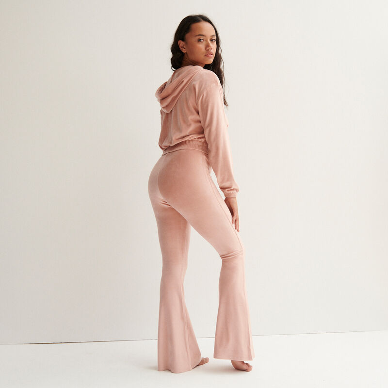 pantalon taille haute pattes def en velours - rose nude pantalon taille haute pattes def en velours - rose nude;