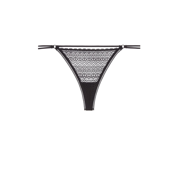 String noir cristiz String noir cristiz;